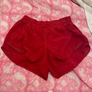 lululemon hotty hot shorts